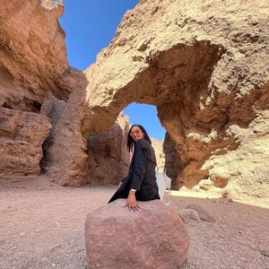 Meet your Posher, Yisel